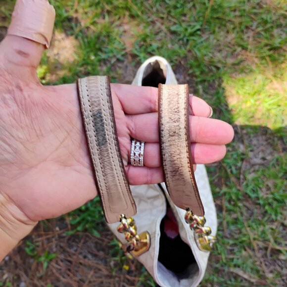 Michael Kors Lily Monogram Shoulder Bag - Picture 10 of 11